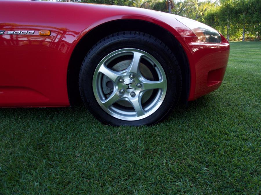 Колеса Honda S2000 (AP1) 2000 года  (фото 57 из 131)